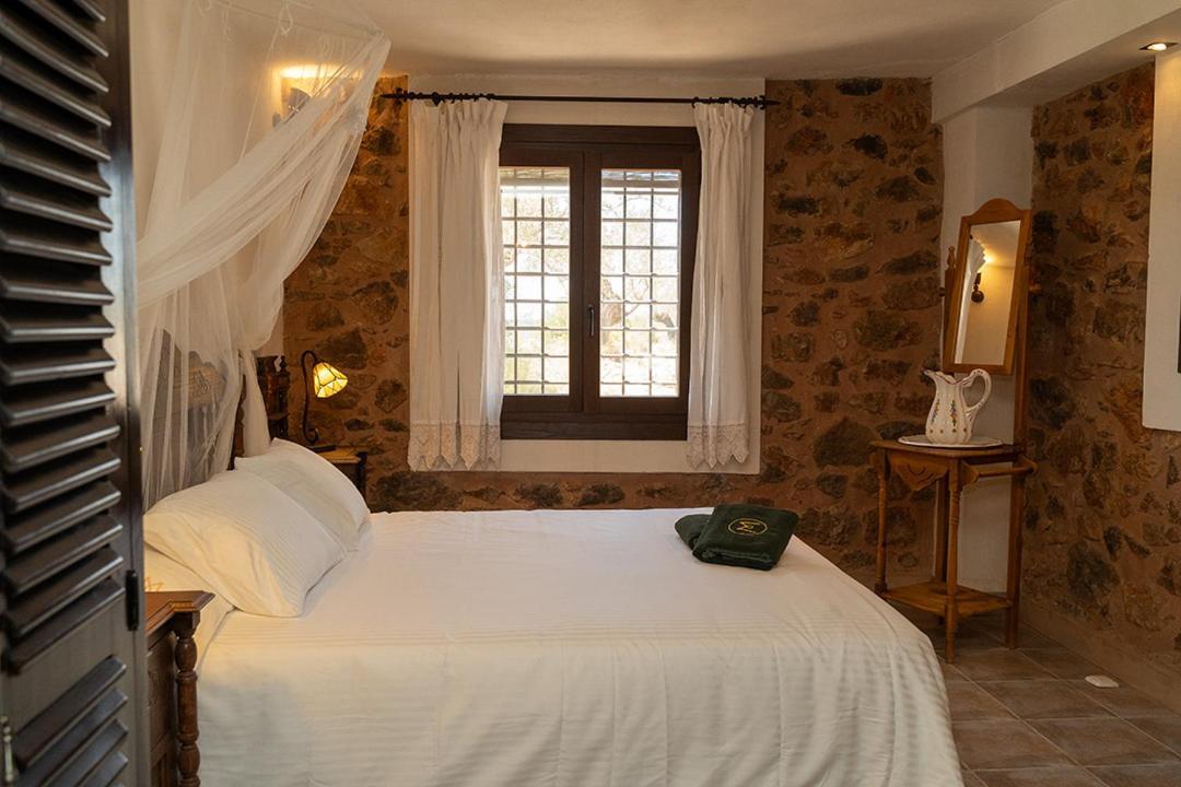 Masia De Matuta Vall de Almonacid Esterno foto
